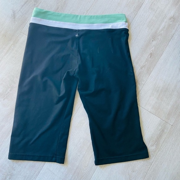 Prana Biker Shorts Size Large - Picture 4 of 4